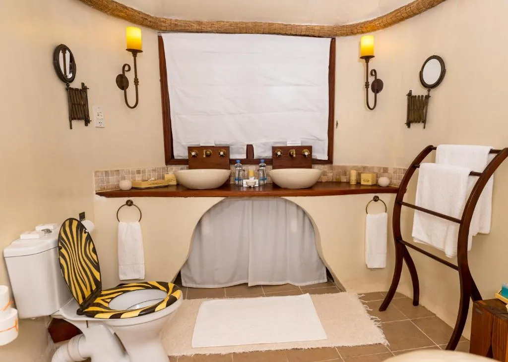 Olarro Lodge 2 Night Safari 11