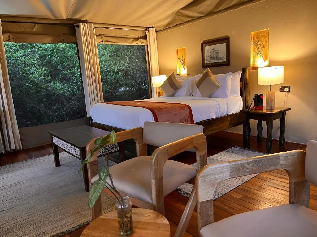 Ashnil Mara Camp 2 Night Safari 4