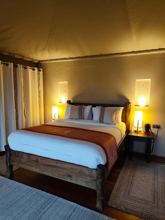 Ashnil Mara Camp 2 Night Safari 14