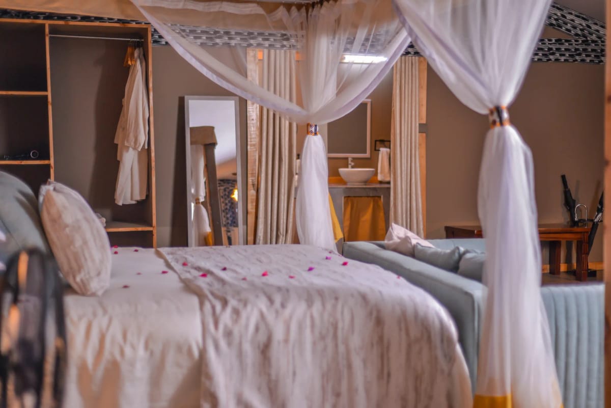 Little Zebra River Camp 2-Night Safari 9